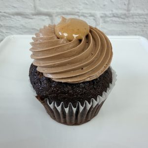 Chocolate Peanut Butter Cupcake